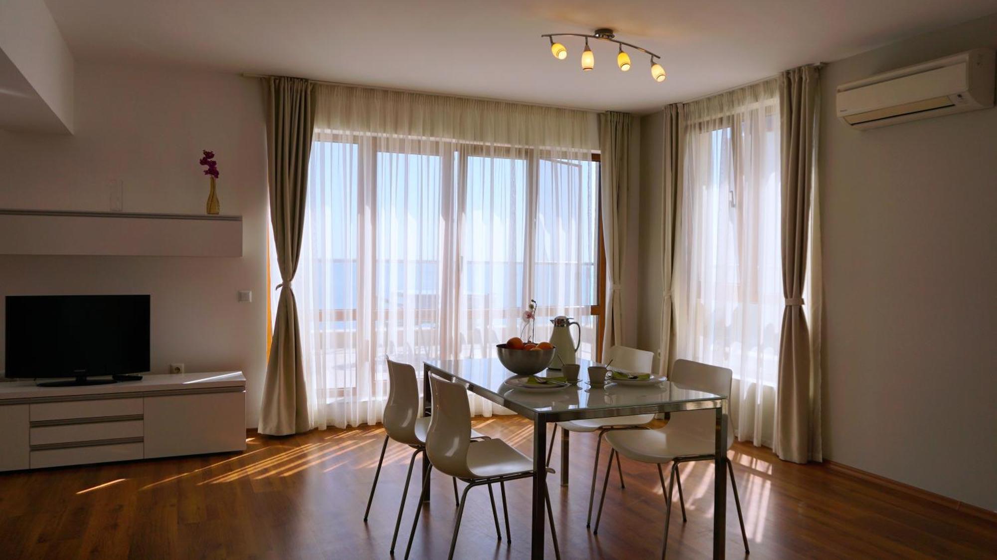 Апартаменти Бяла Клиф На Плажа - Apartments Byala Cliff First Line Exterior foto