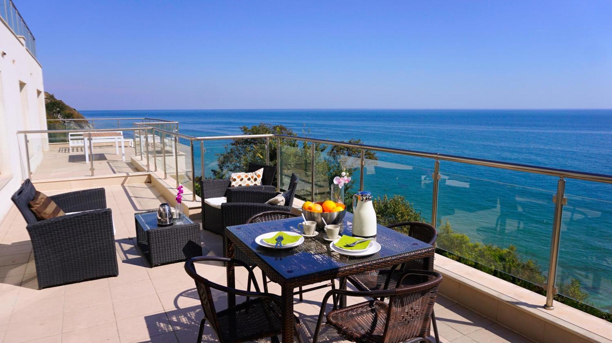 Апартаменти Бяла Клиф На Плажа - Apartments Byala Cliff First Line Exterior foto